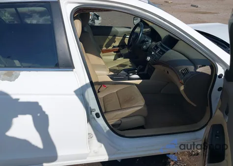 2009 Honda Accord 2.4 Ex-L из США, поврежденный, VIN 1HGCP26889A136872